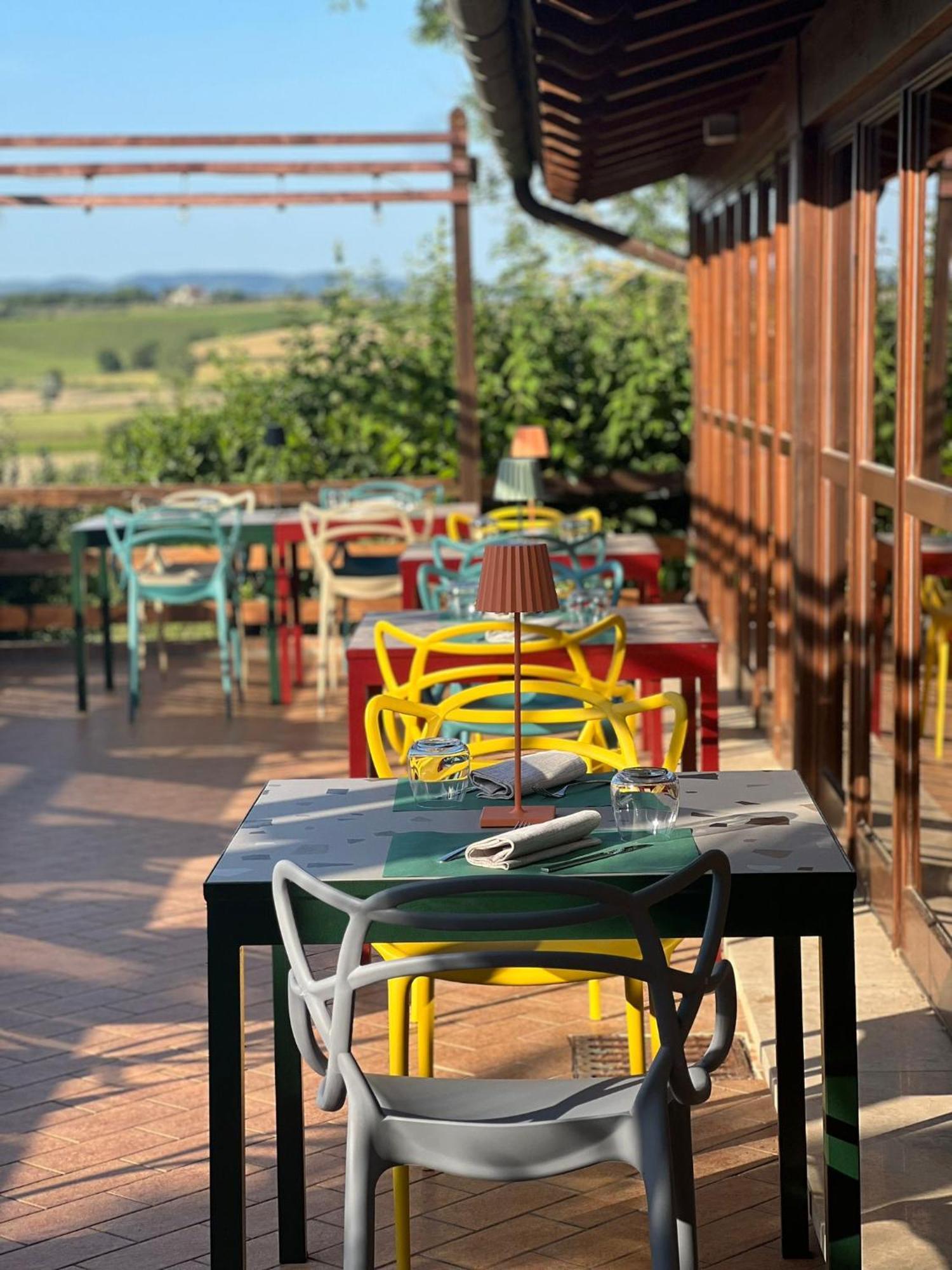 Hotel Il Pietreto Colle di Val d'Elsa Exterior photo